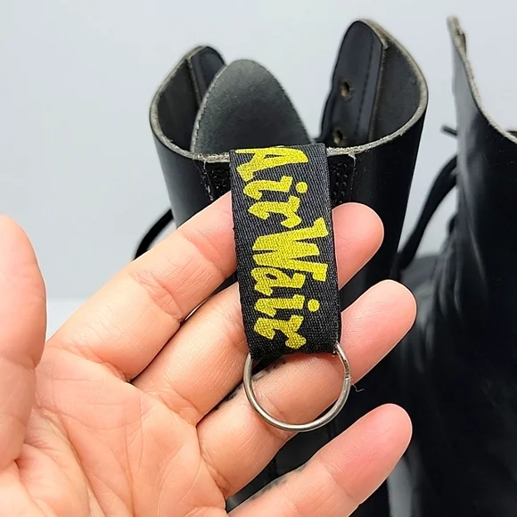 VTG Dr. Martens | 1460 distressed 10 hole black leather boots | MENS 9/10 - Picture 8 of 11